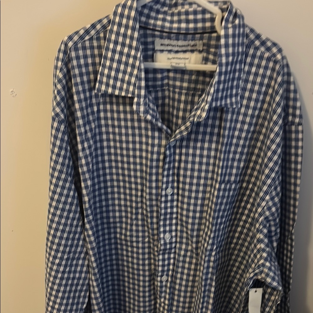 Amazon Essentials Blue and White Casual Button Down Shirt